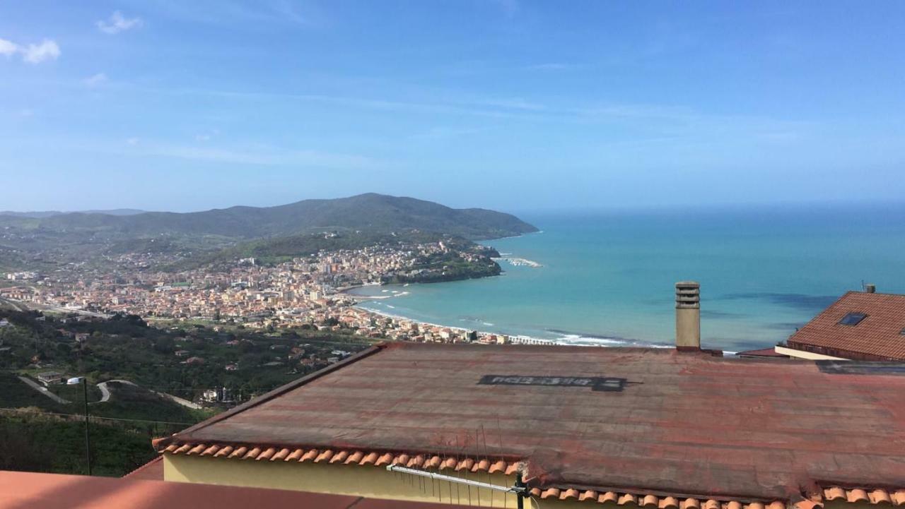 Casa Vacanza Con Vista Mozzafiato Agropoli Exterior foto